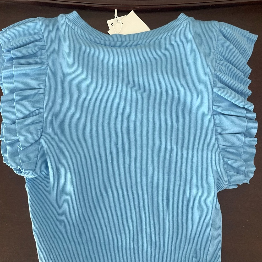 🔴ZARA CROPPED RUFFLE TOP🔴 - Picture 2 of 5